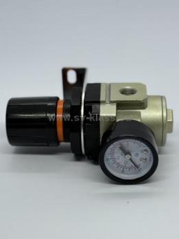 Регулятор давления профессиональный 1/4" AR3000-02